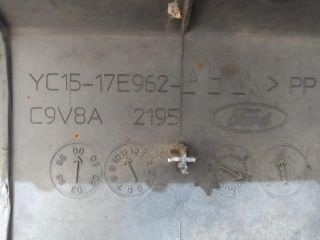 bontott FORD TRANSIT Hátsó Lökhárító (Üresen)