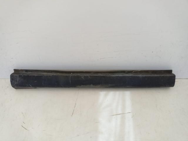 bontott FORD TRANSIT Hátsó Lökhárító (Üresen)