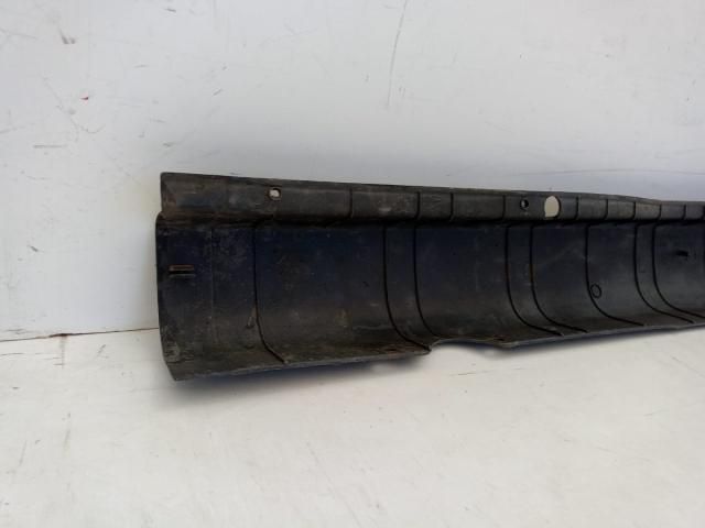 bontott FORD TRANSIT Hátsó Lökhárító (Üresen)