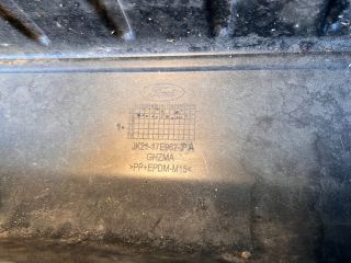 bontott FORD TRANSIT Hátsó Lökhárító (Üresen)