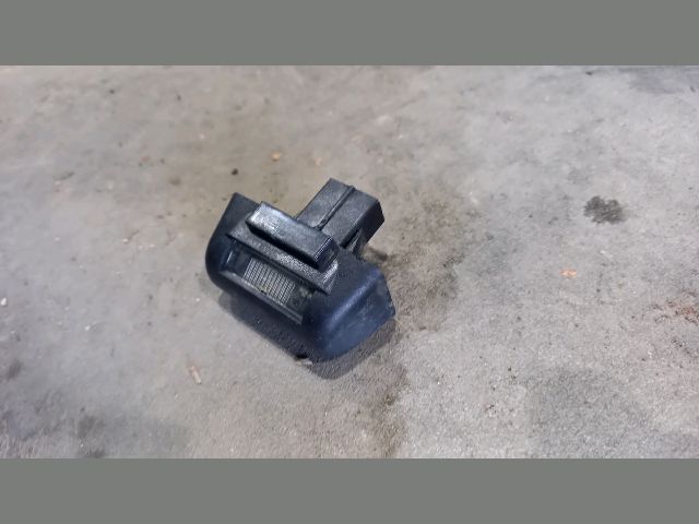 bontott FORD TRANSIT Hátsó Rendszámtábla Világítás