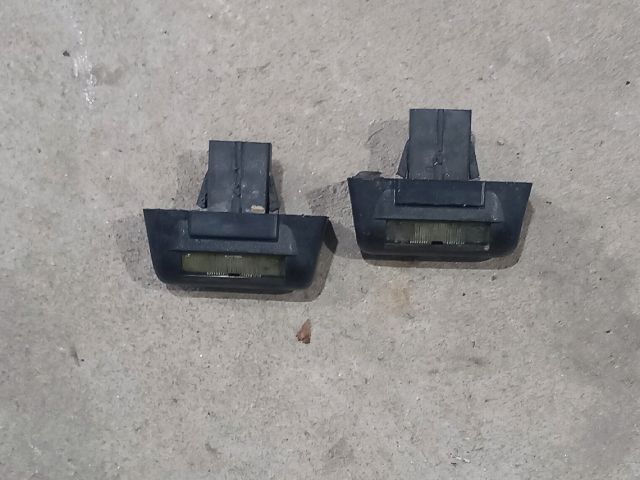 bontott FORD TRANSIT Hátsó Rendszámtábla Világítás