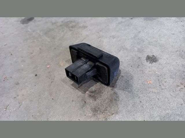 bontott FORD TRANSIT Hátsó Rendszámtábla Világítás