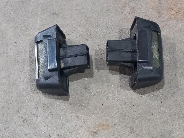 bontott FORD TRANSIT Hátsó Rendszámtábla Világítás