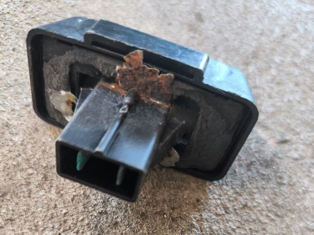 bontott FORD TRANSIT Hátsó Rendszámtábla Világítás