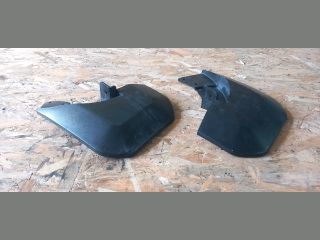 bontott FORD TRANSIT Hátsó Sárvédő Gumi Pár