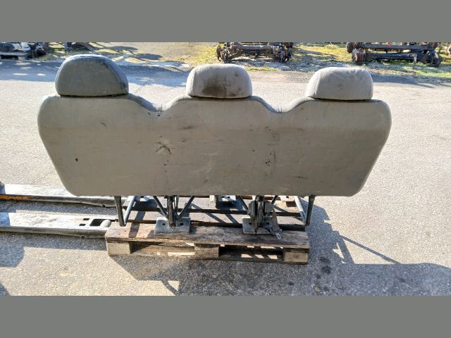 bontott FORD TRANSIT Hátsó Ülés Szett