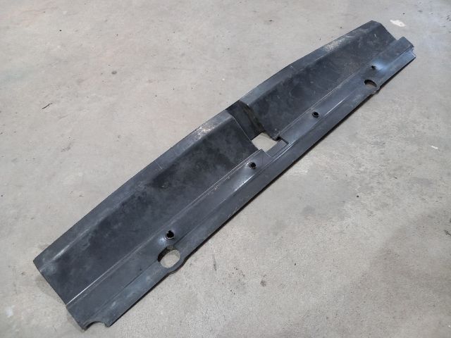 bontott FORD TRANSIT Hűtő Légterelő