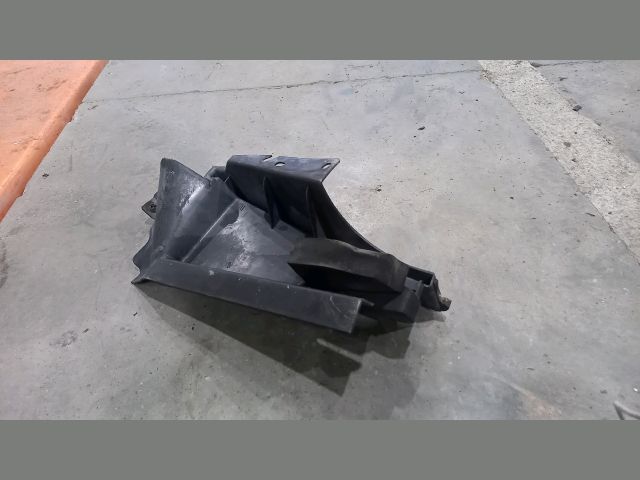 bontott FORD TRANSIT Hűtő Légterelő