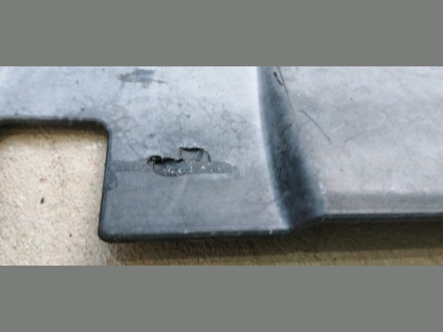 bontott FORD TRANSIT Hűtő Légterelő