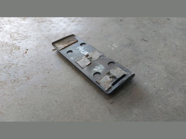 bontott FORD TRANSIT Jobb B Oszlop Díszléc