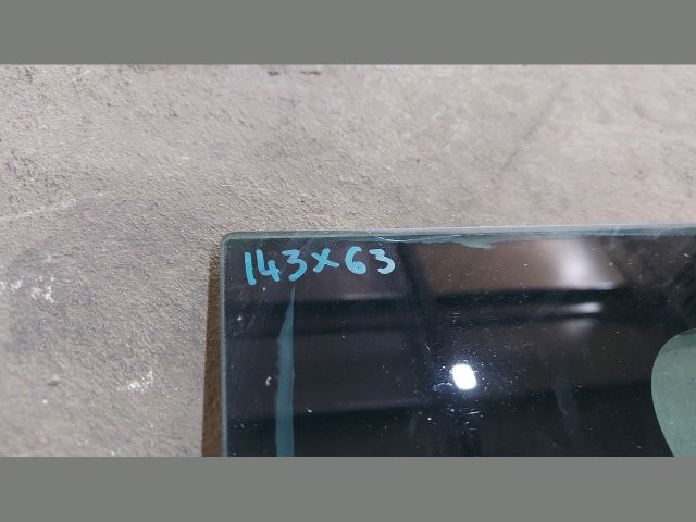 bontott FORD TRANSIT Jobb C Oszlop Oldalablak Üveg