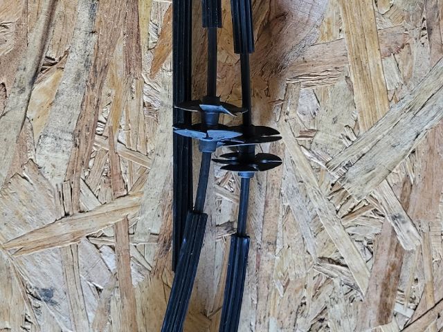 bontott FORD TRANSIT Jobb Csomagtérajtó Nyitó Bowden