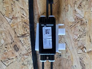 bontott FORD TRANSIT Jobb Csomagtérajtó Nyitó Bowden