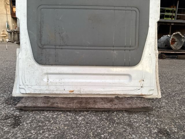 bontott FORD TRANSIT Jobb Csomagtérajtó (Részeivel)