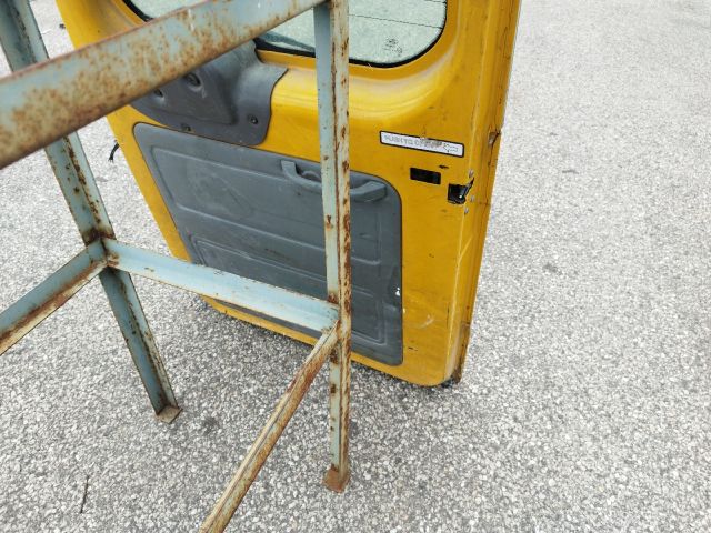 bontott FORD TRANSIT Jobb Csomagtérajtó (Részeivel)