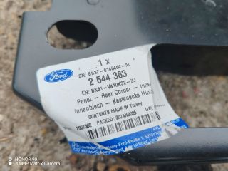 bontott FORD TRANSIT Jobb D Oszlop