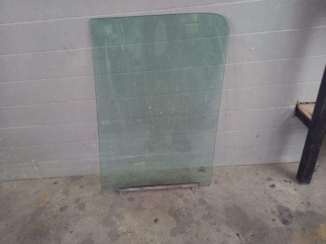 bontott FORD TRANSIT Jobb első Ablak