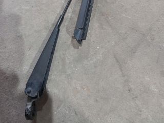 bontott FORD TRANSIT Jobb első Ablaktörlő Kar