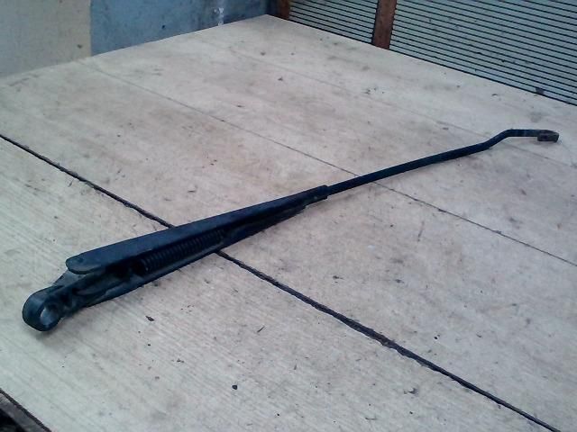 bontott FORD TRANSIT Jobb első Ablaktörlő Kar