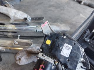 bontott FORD TRANSIT Jobb első Ablaktörlő Motor