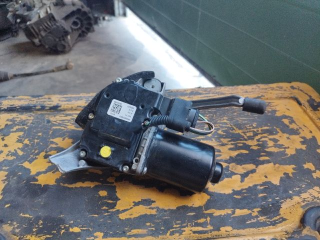 bontott FORD TRANSIT Jobb első Ablaktörlő Motor