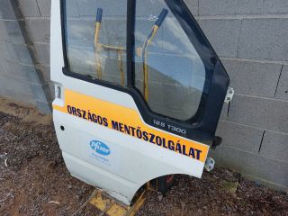 bontott FORD TRANSIT Jobb első Ajtó (Részeivel)