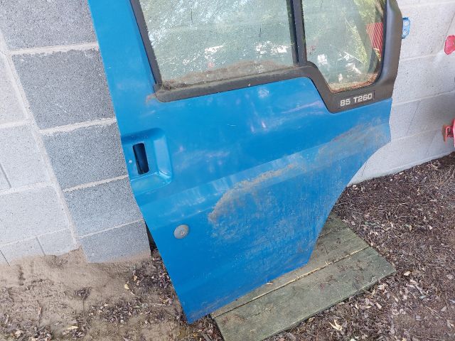 bontott FORD TRANSIT Jobb első Ajtó (Részeivel)