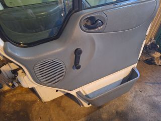 bontott FORD TRANSIT Jobb első Ajtó (Részeivel)