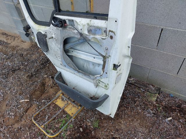 bontott FORD TRANSIT Jobb első Ajtó (Részeivel)