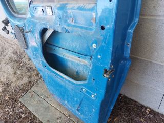 bontott FORD TRANSIT Jobb első Ajtó (Részeivel)