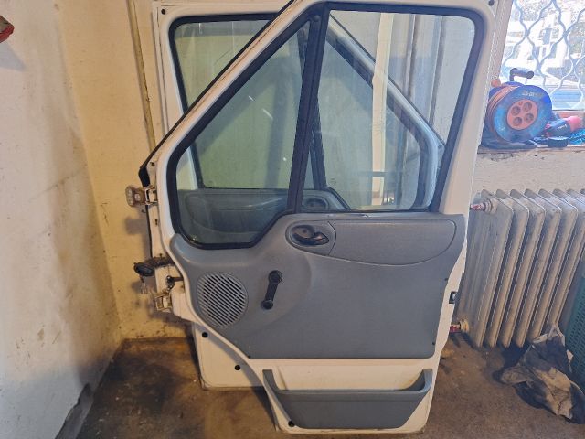 bontott FORD TRANSIT Jobb első Ajtó (Részeivel)