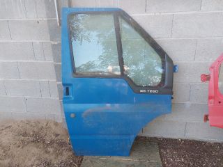 bontott FORD TRANSIT Jobb első Ajtó (Részeivel)