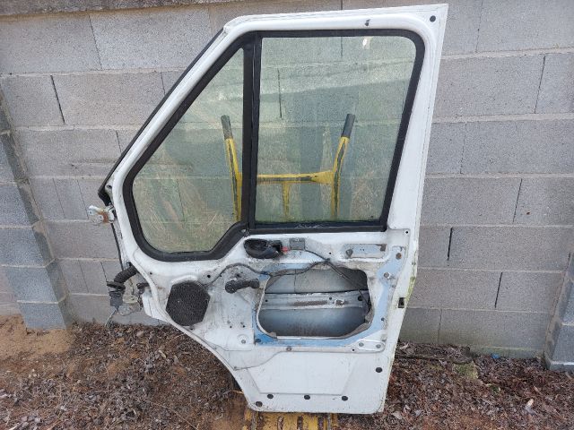 bontott FORD TRANSIT Jobb első Ajtó (Részeivel)