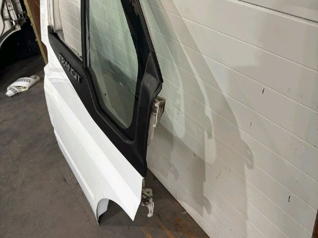 bontott FORD TRANSIT Jobb első Ajtó (Üres lemez)