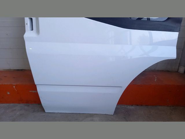 bontott FORD TRANSIT Jobb első Ajtó (Üres lemez)