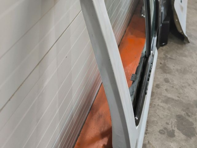 bontott FORD TRANSIT Jobb első Ajtó (Üres lemez)
