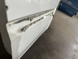 bontott FORD TRANSIT Jobb első Ajtó (Üres lemez)