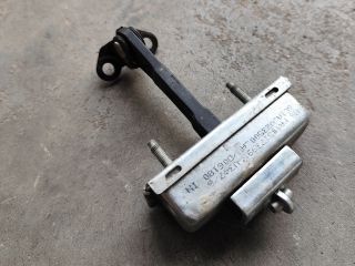 bontott FORD TRANSIT Jobb első Ajtóhatároló