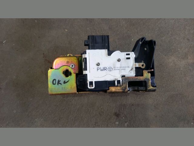 bontott FORD TRANSIT Jobb első Ajtózár