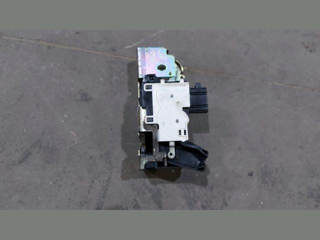 bontott FORD TRANSIT Jobb első Ajtózár