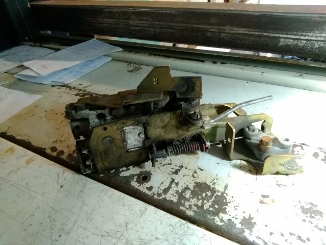 bontott FORD TRANSIT Jobb első Ajtózár