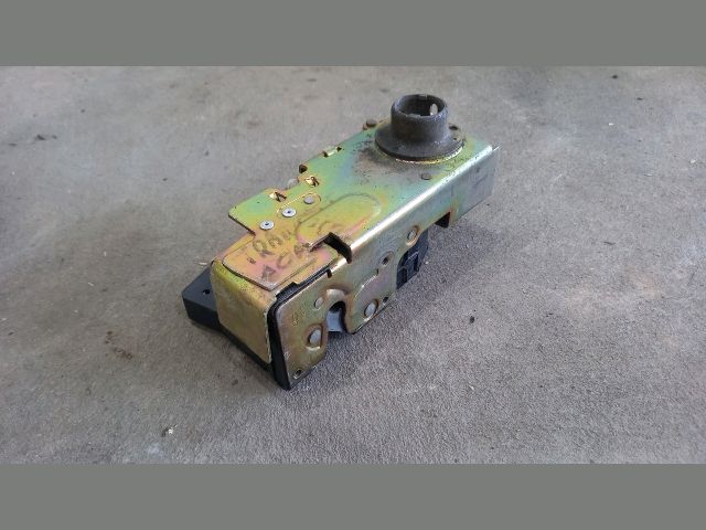 bontott FORD TRANSIT Jobb első Ajtózár