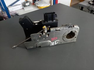 bontott FORD TRANSIT Jobb első Ajtózár