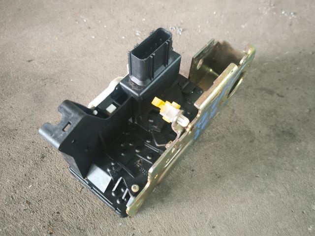 bontott FORD TRANSIT Jobb első Ajtózár