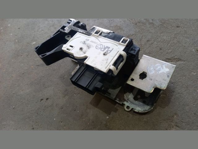 bontott FORD TRANSIT Jobb első Ajtózár