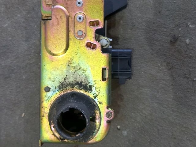 bontott FORD TRANSIT Jobb első Ajtózár