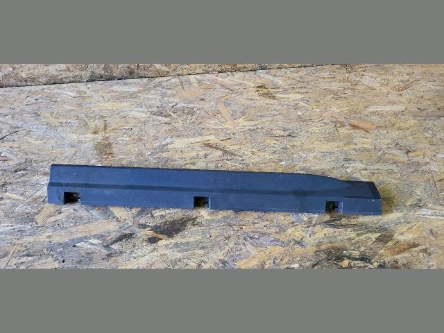 bontott FORD TRANSIT Jobb első Belső Küszöb Burkolat