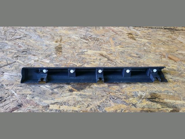 bontott FORD TRANSIT Jobb első Belső Küszöb Burkolat