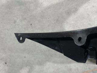 bontott FORD TRANSIT Jobb első Első Dobbetét (Kerékjárati, Műanyag)